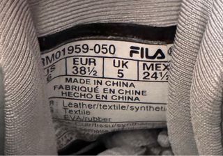 NUEVO Fila zapatillas deportivas Num 38.5