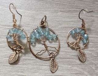 Joyas artesanales: Collar y pendientes