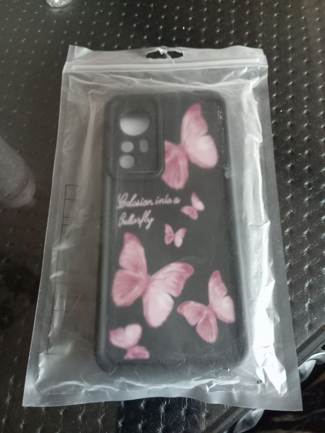Funda Xiaomi - Mariposas rosas