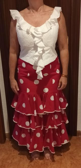 Traje gitana rojo - 2 piezas