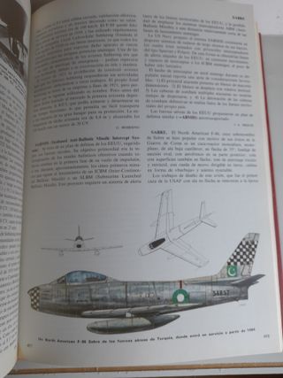 Enciclopedia de Aviación y Astronáutica, 8 tomos.