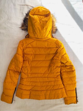CAZADORA PLUMAS ZARA