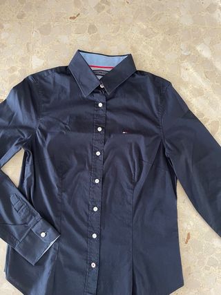 Camisa azul Tommy
