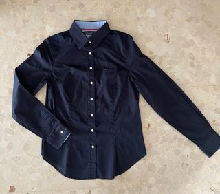 Camisa azul Tommy