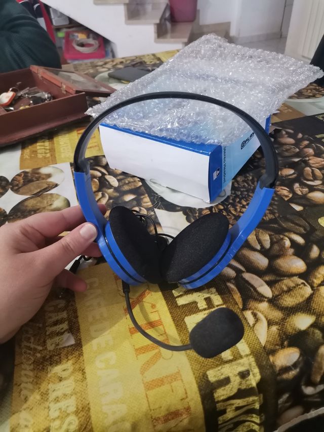Stereo headset PS4