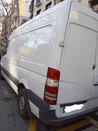 Mercedes-Benz Sprinter 2012