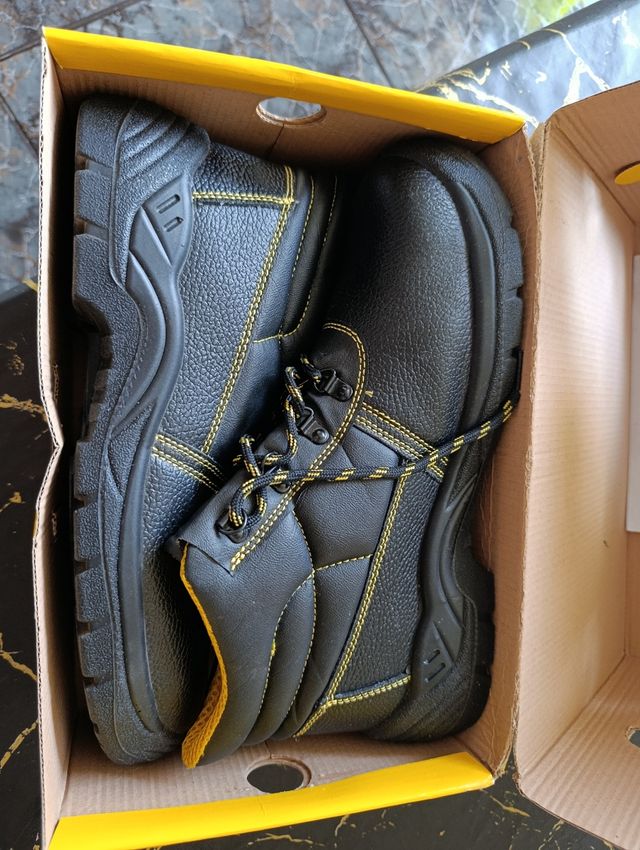 Stivali di sicurezza Bee Work