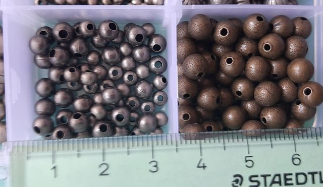 Abalorios de metal color plata, bronce, cobre