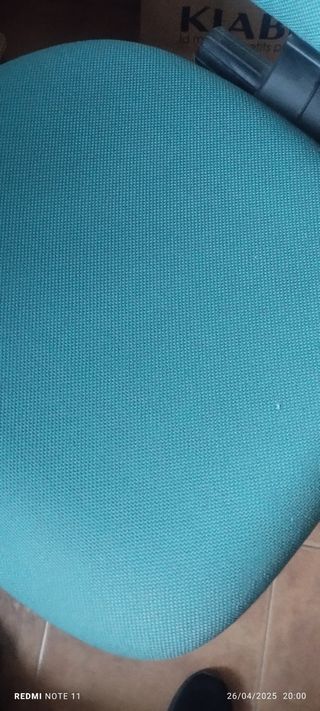 Mesa escritorio y sillon