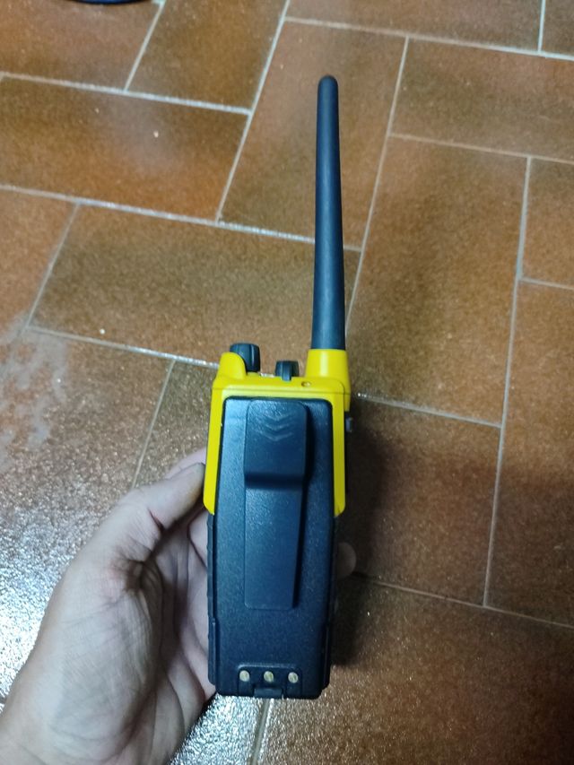 Radio VHF Sailor SP3520