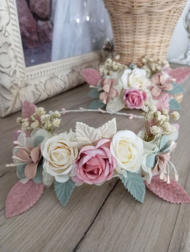 Tocado flores comunión niña