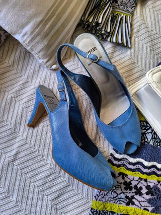 Tacones Mayfran azul marino -talla 39