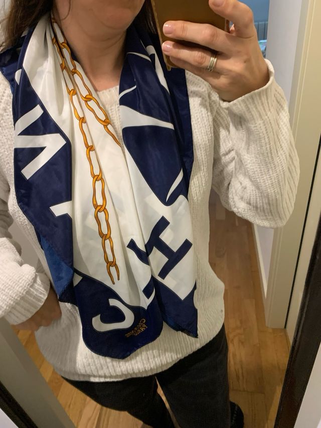 Pañuelo Chanel seda 84 x 84