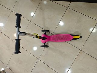 Patinete rosa niña