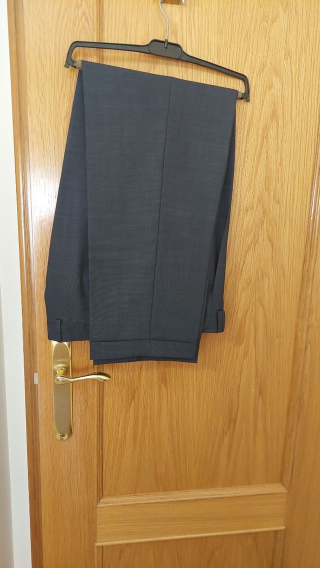 Traje gris hombre - Elegante