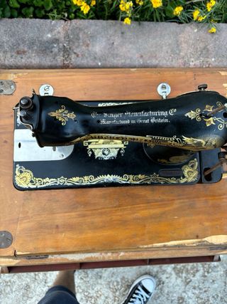 Máquina coser Singer Antigua