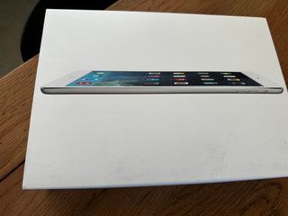 iPad Air (2014) Blanco A1475 buen estado