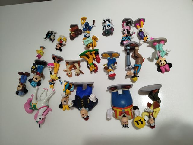 Figure Disney. Si spedisce