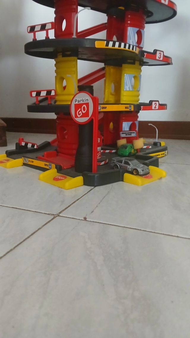 Garage City 10 piani ParkinGO