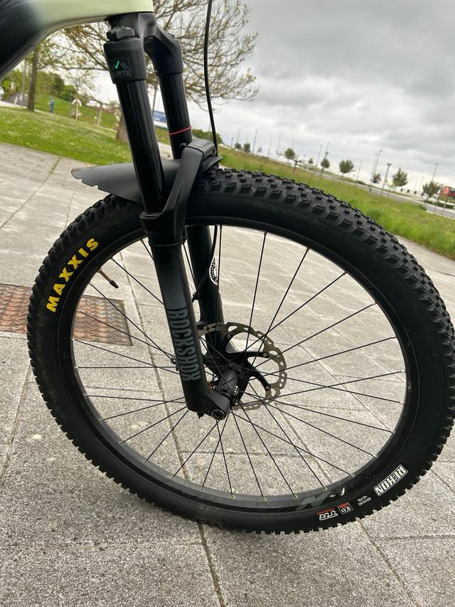 Bicicleta Eléctrica Berria Mako SL