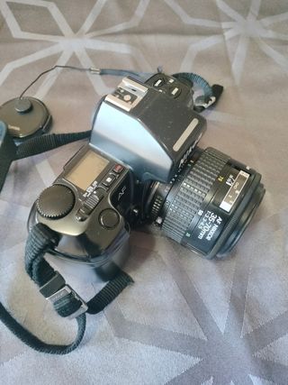 Cámera Nikon F-801