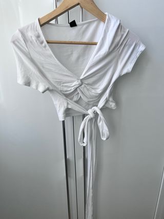 Top corto blanco - Blusa anudada
