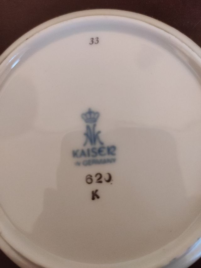 2 Platos porcelana Kaiser pájaros