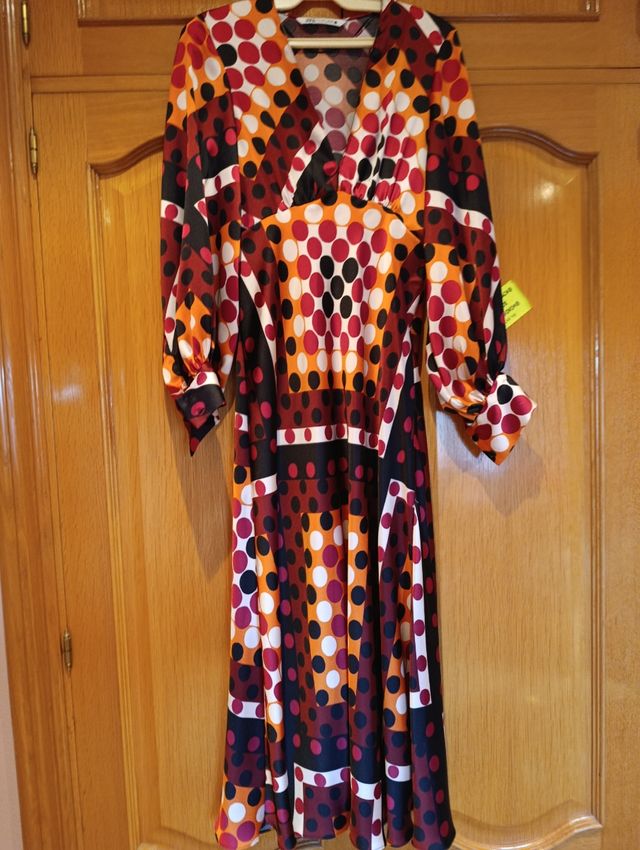 Vestido midi zara