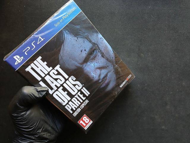 PRECINTADO THE LAST OF US II EDICION ESPECIAL PS4