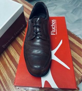 Zapatos Fluchos marrones
