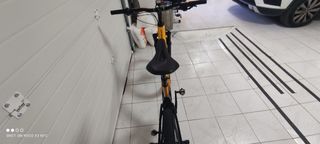 Bicicleta de montaña Berria de doble suspensión 