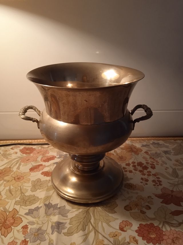 Antigua cubierta de metal