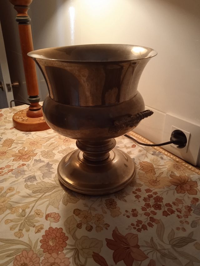 Antigua cubierta de metal