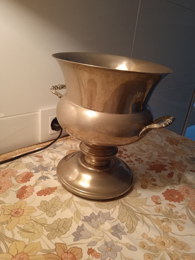 Antigua cubierta de metal