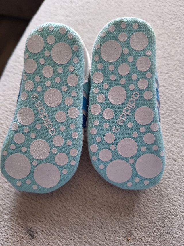 Zapatillas bebe adidas
