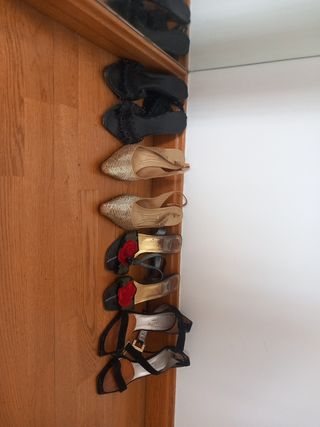 4 pares Sandalias de firma t37  por 50 € las 4