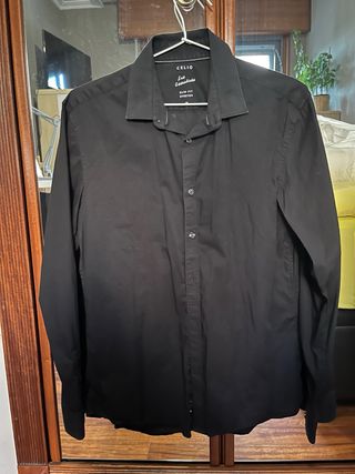 Camisas de hombre, diferentes tallas, marcas y modelos. Pregunta para más detalle.