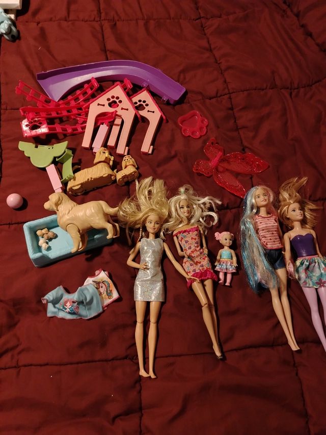 Barbies y Perros