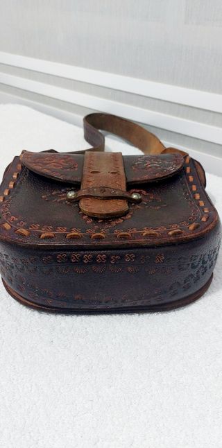 Bolso De Cuero Labrado 
