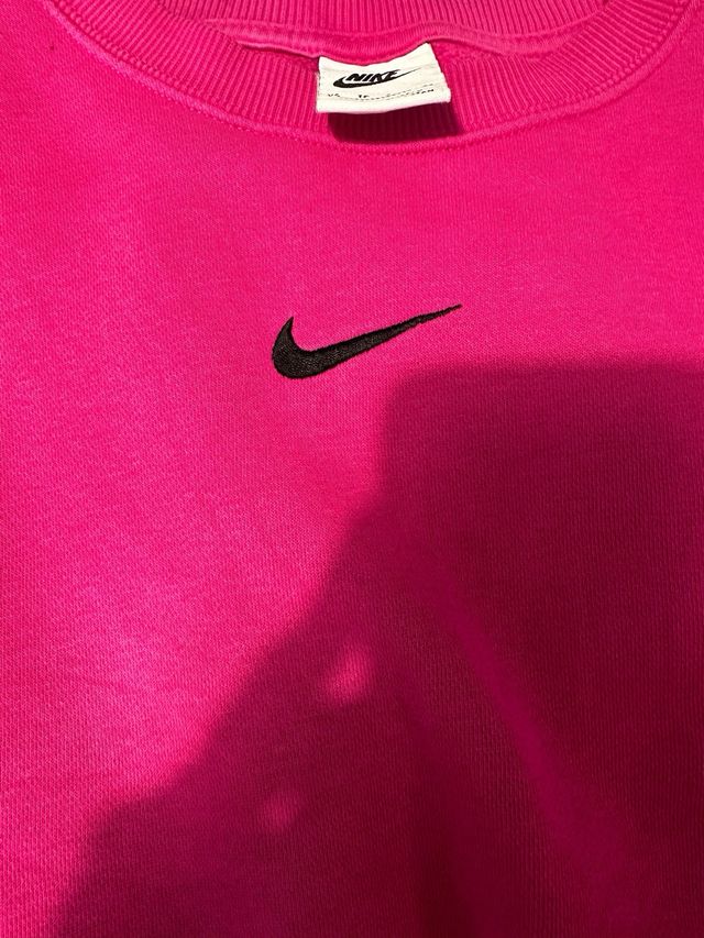 Sudadera Nike fucsia