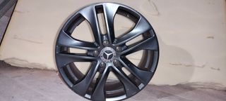4 Llantas Mercedes Benz 17