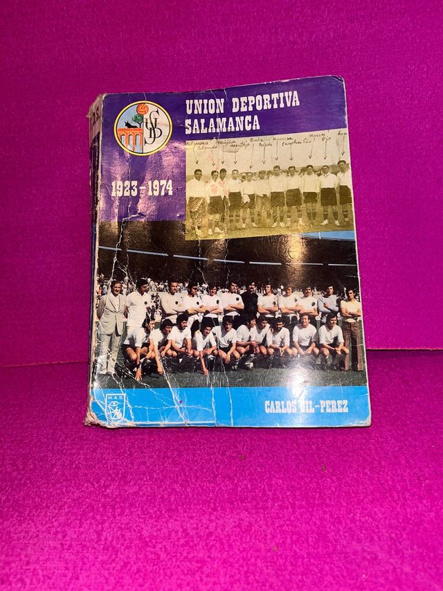 Libro antiguo fútbol Salamanca UDS