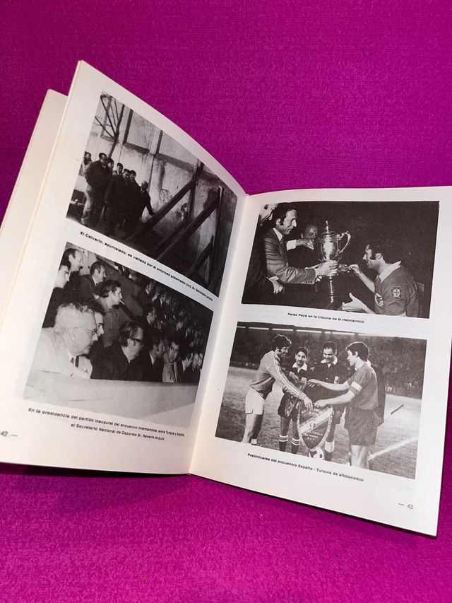 Libro antiguo fútbol Salamanca UDS