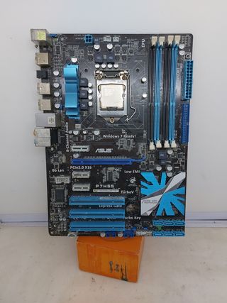 PLACA BASE DE ORDENADOR 