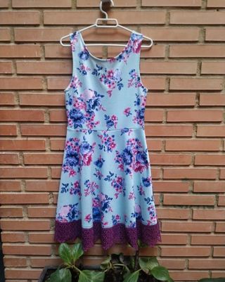 Vestido flores HyM
