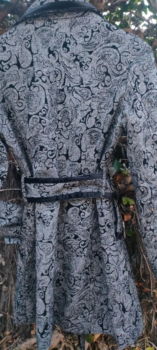 Abrigo Korosh Collection M