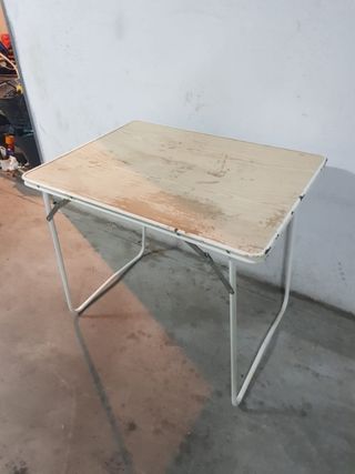 Vendo 2 mesas plegables