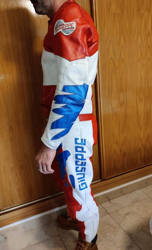 CHOLLO REBAJADO!! Traje moto cuero Giussepe de pi