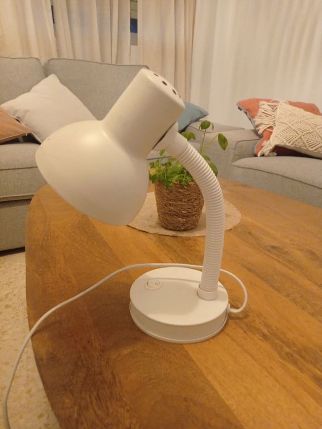 Lampara escritorio blanca - metal/plastico