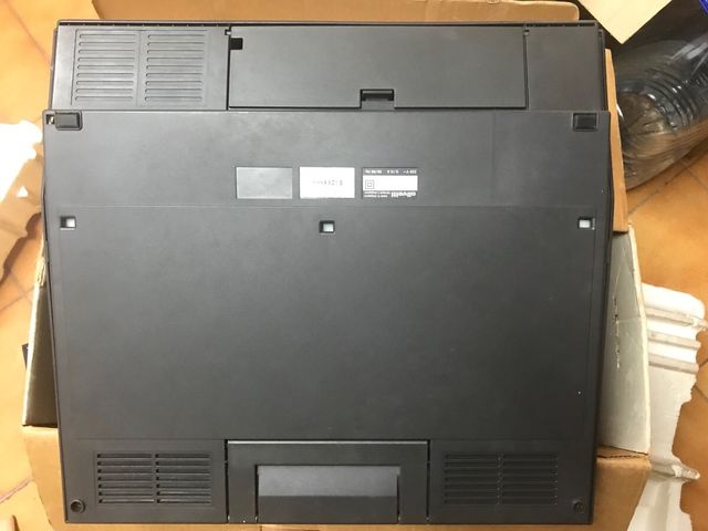 Maquina escribir eléctrica Olivetti.